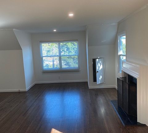 3rd image of 11 Clotilda Ct