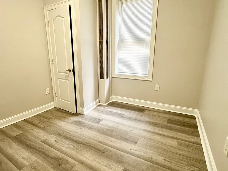 6119 Park Ave #1BB — Photo 4