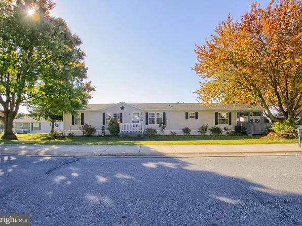 403 W Cedar St, Palmyra, PA 17078