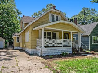 935 Ada Ave, Muskegon, MI 49442