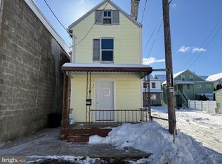 314 W Olive St, Mount Carmel, PA