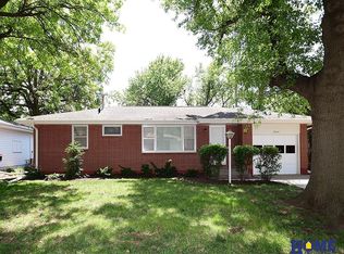 7907 Reno Rd, Lincoln, NE 68505