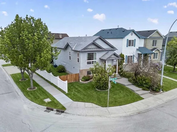 171 Saddlemont Cres NE, Calgary, AB T3J 4R6