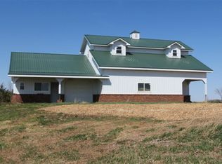 21755 319th St, Columbus, NE 68601