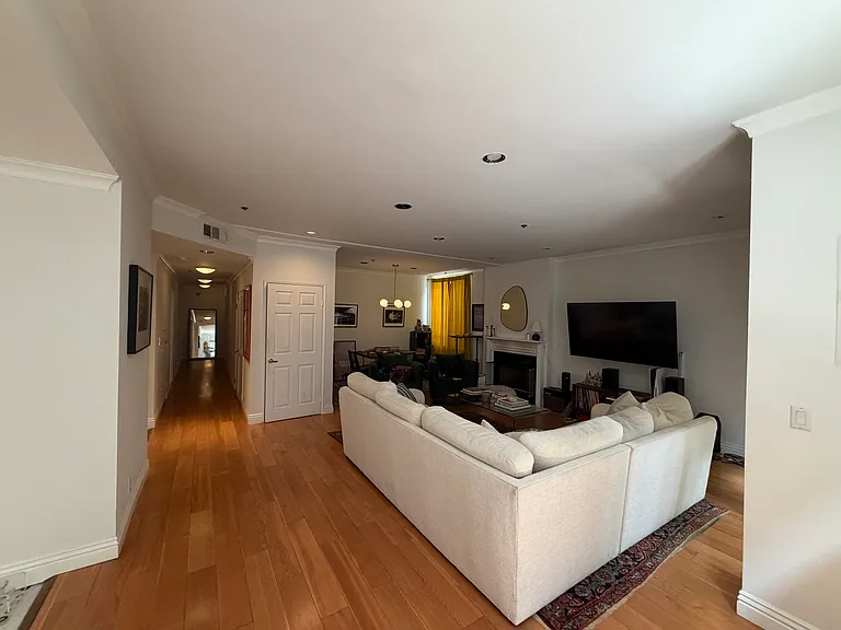 1238 S Holt Ave #2 — Photo 8