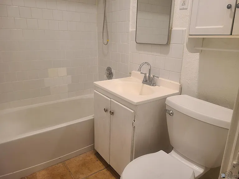 600 W 20th Pl — Photo 16