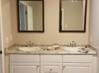 201 Belton Ave, Mount Holly, NC 28120