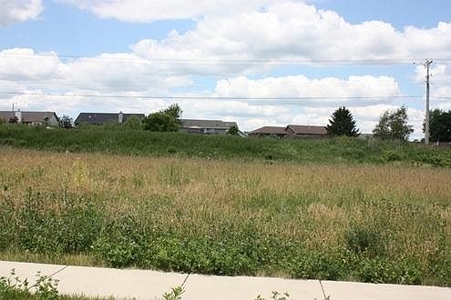 1st image of 746 Ojibwe Path #Lt5
