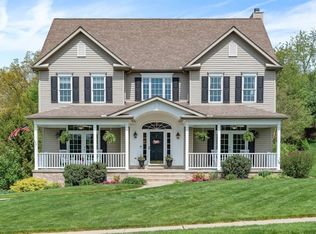 209 Erin Dr, Cranberry Township, PA 16066
