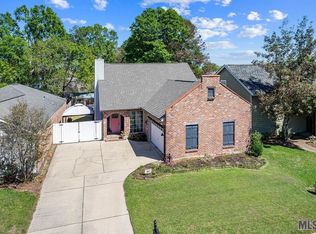 1811 W Fairview Dr, Baton Rouge, LA 70816