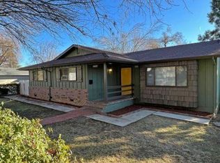 1537 Benton Dr, Redding, CA 96003
