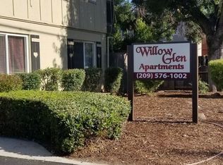 617 Tully Rd APT 23, Modesto, CA 95350