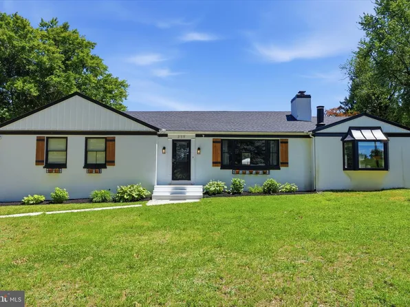 239 Swedeland Rd, King Of Prussia, PA 19406