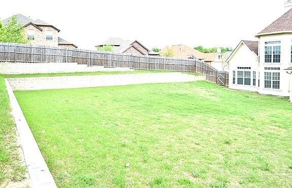 3rd image of 7381 Lake Rock Dr