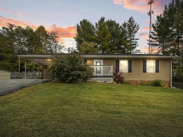 130 Lawson Dr, Blountville, TN 37617