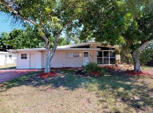 6607 Clemson St, Bradenton, FL 34207