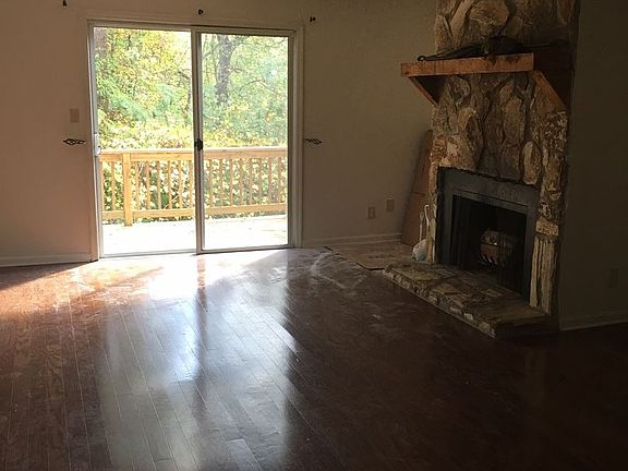4th image of 2503 Hidden Cove Ct