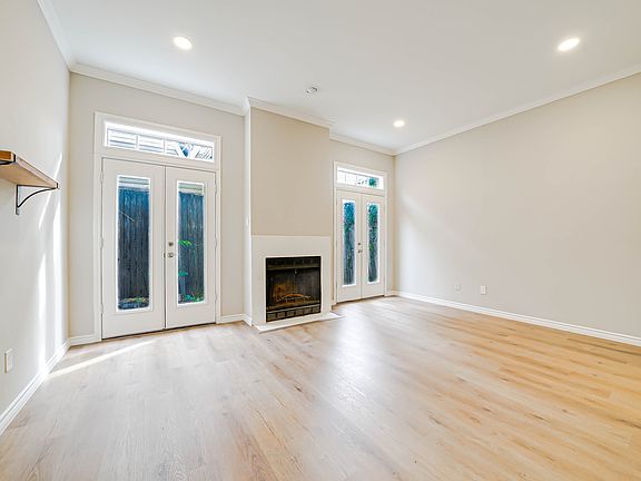 2nd image of 3605 Brown St #B-108