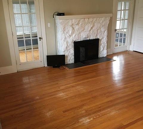 4th image of 117 Laurel Ave