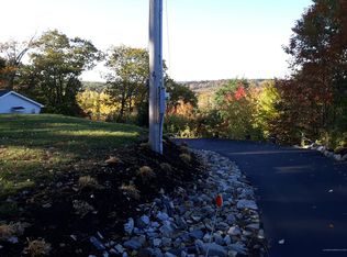 27 Summit Ave, Lewiston, ME 04240