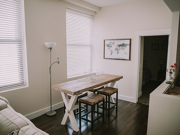 2nd image of 1001 O St APT 303