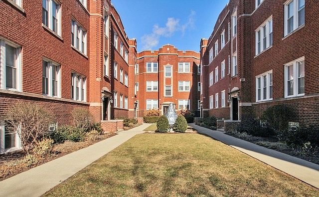 1st image of 1346 W Estes Ave APT 1S