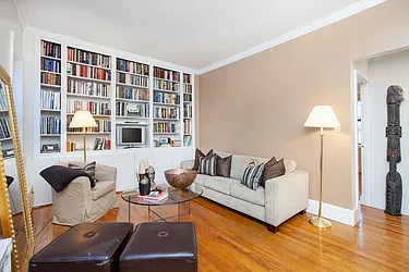 Rented by Manhattan Flats