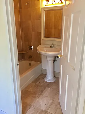 Rented by PennApts | media 11