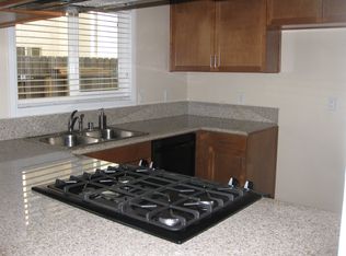 1921 Alabama St, Huntington Beach, CA 92648