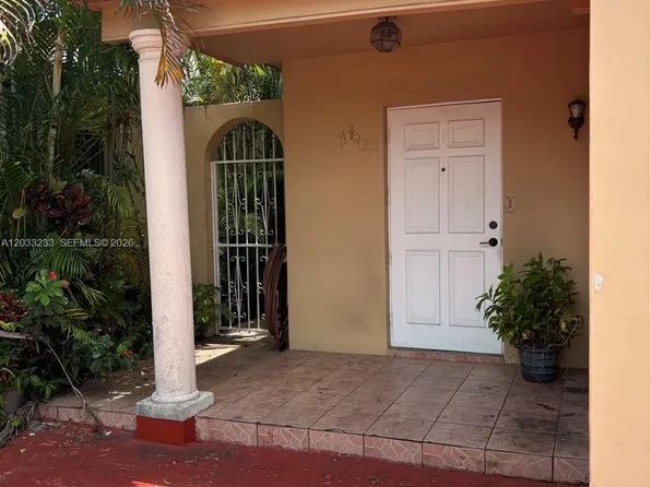211 NW 60th Ave, Miami, FL 33126