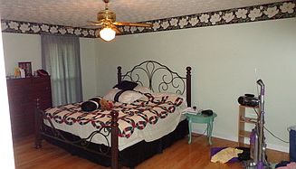 3rd image of 1261 Great Oaks Dr SE