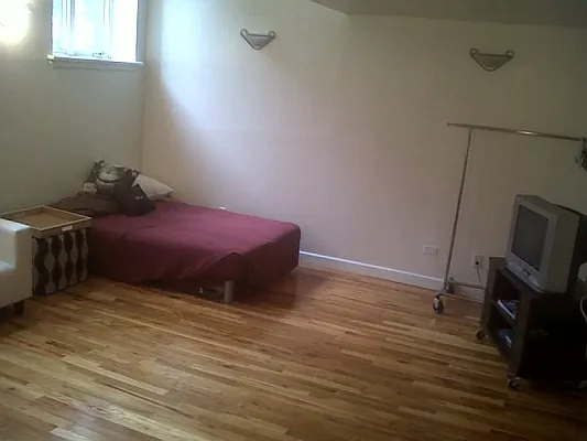 Rented by CNYC Apartments | media 10