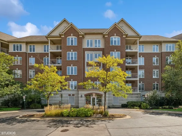 610 Robert York Ave APT 102, Deerfield, IL 60015