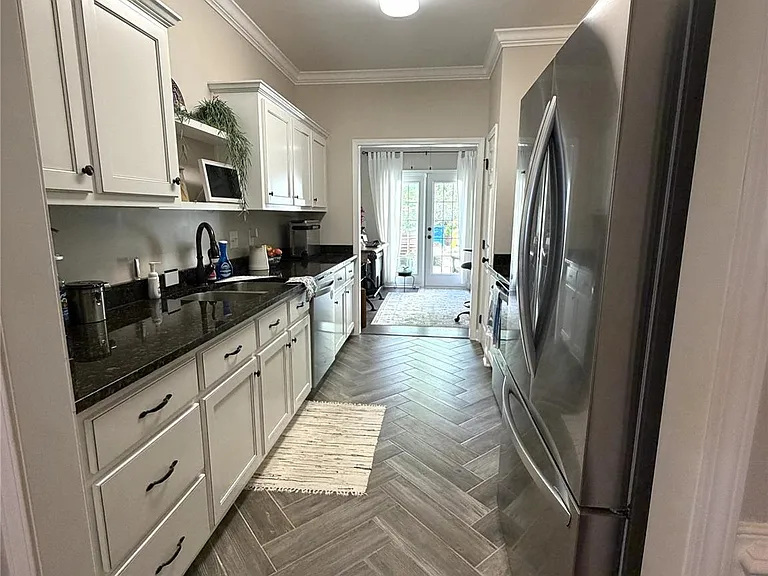 4198 Pickering Dr — Photo 7