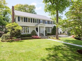 30 Bellevue Rd, Wellesley, MA 02481