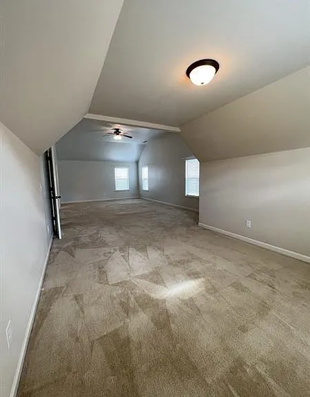 921 Prather Ct — Photo 33