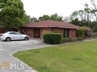 607 N Church St, Hahira, GA 31632