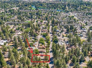 908 NW 15th St, Bend, OR 97703