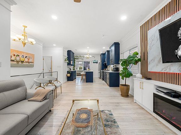 4th image of 5174 Aberdeen St