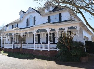 9843 Woodland View Ln, Cordova, TN 38018
