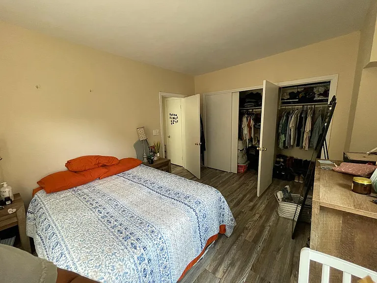 33 Clarendon St #1 — Photo 13