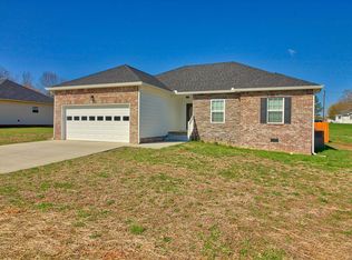 1041 Bonnie Ln, Cross Plains, TN 37049