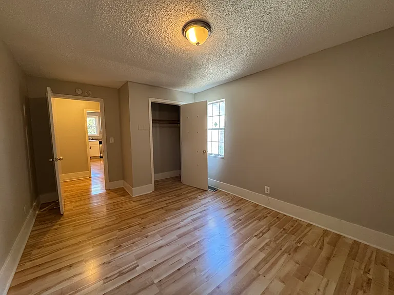 909 Lischey Ave — Photo 8