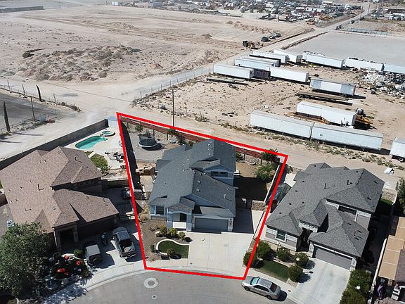 2nd image of 1101 Sylvia Aguilar St