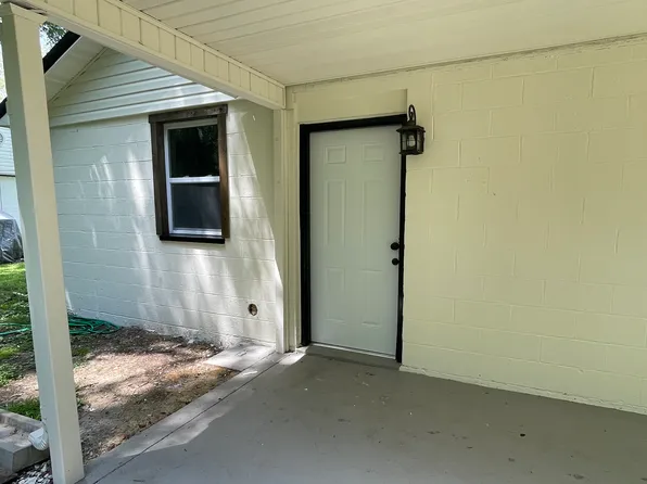 183 S Purdue Ave, Oak Ridge, TN 37830