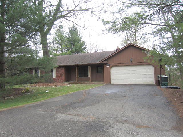 1st image of 573 E Hamilton Ln