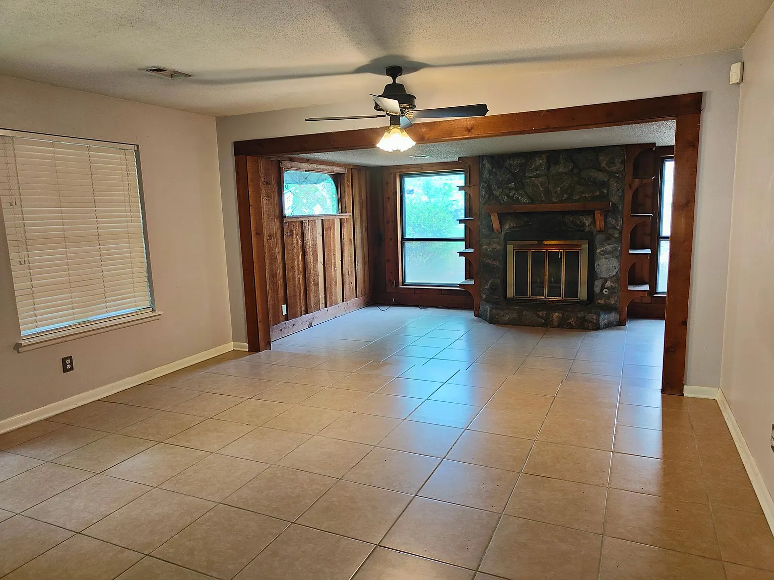 217 Raney Pl — Photo 4