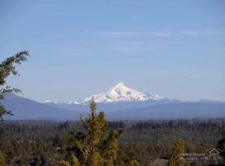 3481 NW Greenleaf Way, Bend, OR 97703