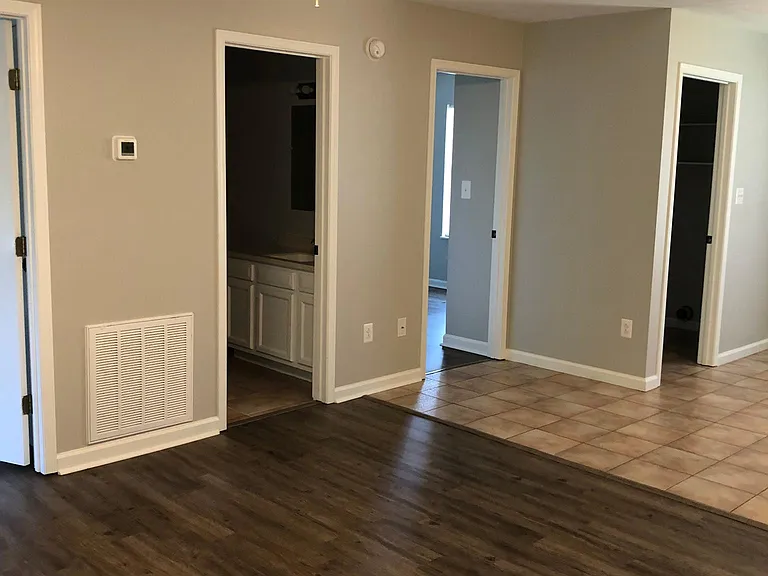 1204 Faith Ln #1204 — Photo 3