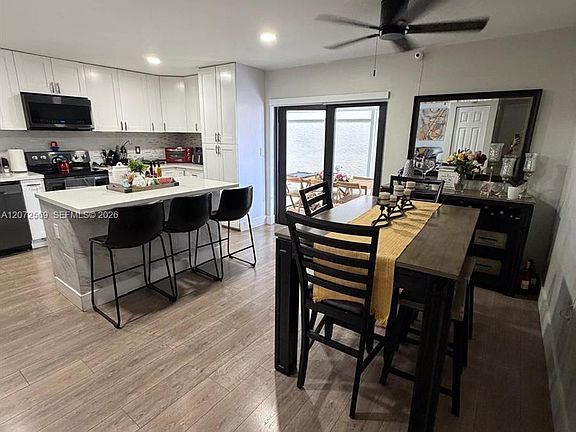 4th image of 10958 SW 72nd Ter